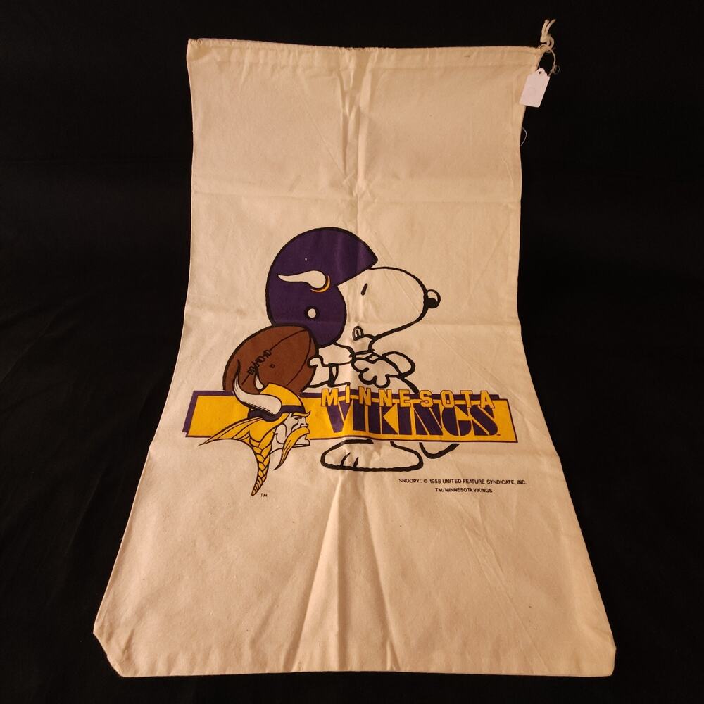 Vintage Snoopy Peanuts Minnesota Vikings Large Cotton Laundry Pull String Bag